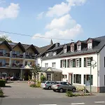 Schend Hotell 3*